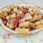 Cider Roasted Kielbasa and Potatoes is the perfect meal when it's cold and you need something yummy -- and simple -- to fill up your belly.